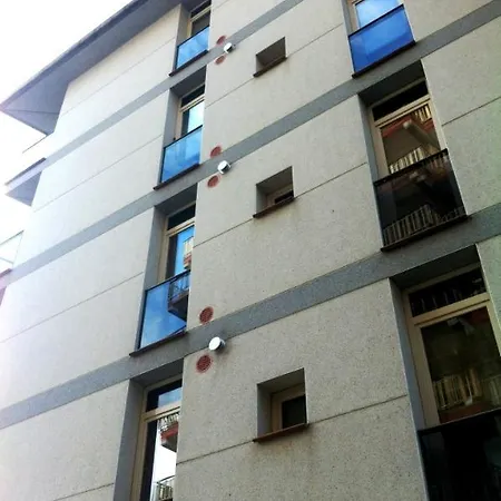 Martribuna Apts